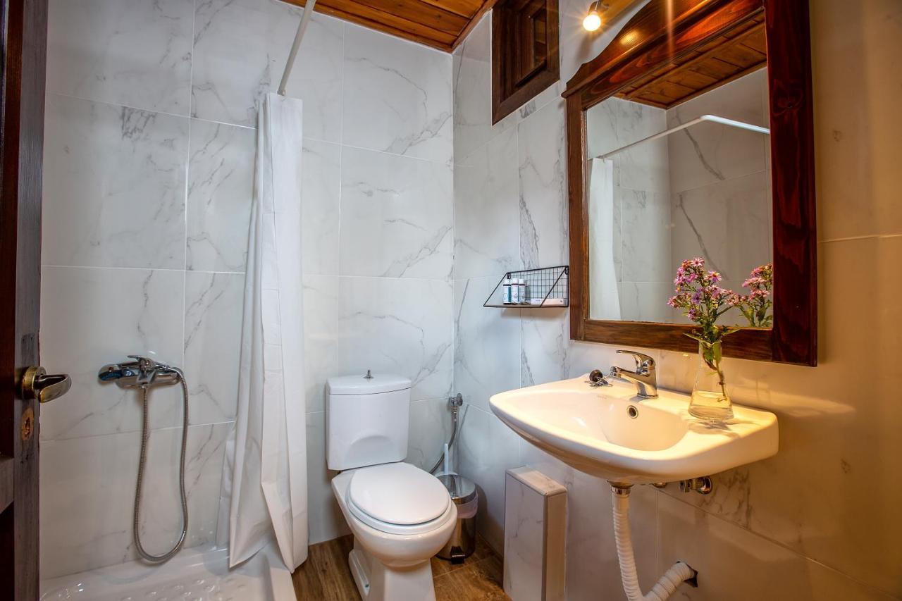 La Noi Guesthouse Samarína Dış mekan fotoğraf