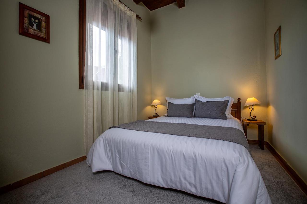 La Noi Guesthouse Samarína Dış mekan fotoğraf