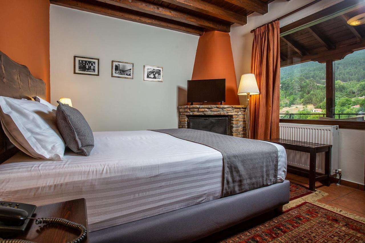La Noi Guesthouse Samarína Dış mekan fotoğraf