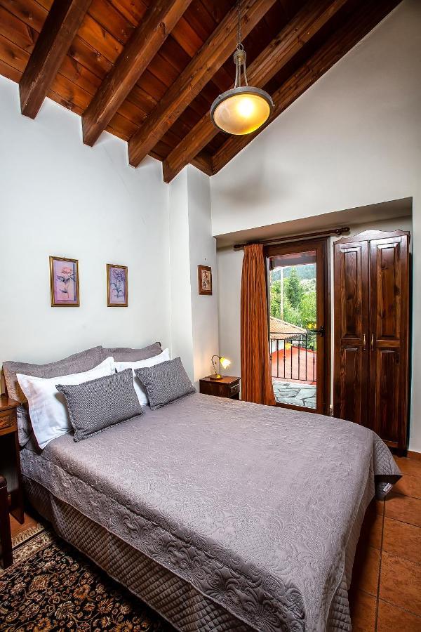 La Noi Guesthouse Samarína Dış mekan fotoğraf