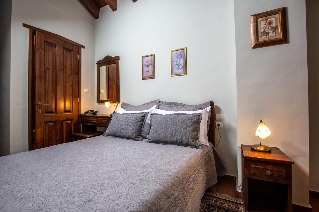 La Noi Guesthouse Samarína Dış mekan fotoğraf