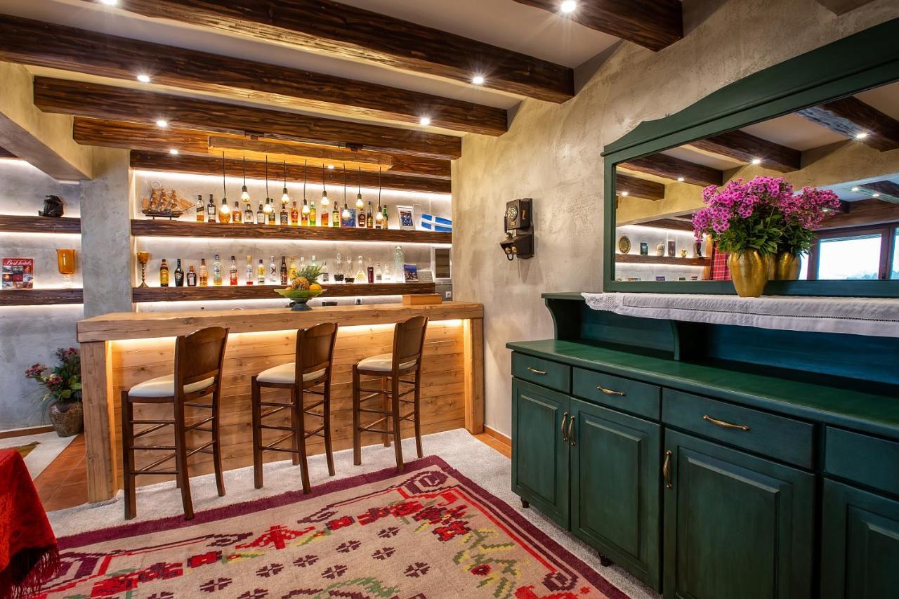 La Noi Guesthouse Samarína Dış mekan fotoğraf
